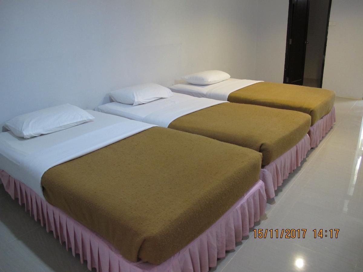 Tongpoon Hotel Bangkok Exteriör bild